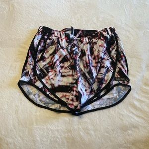 Calvin Klein pink and black patterned running short size medium